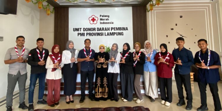 Wujudkan Kepedulian Kemanusiaan, DKD Lampung Gelar Bakti Sosial Donor Darah Bersama PLT. Ketua UDD PMI Provinsi Lampung