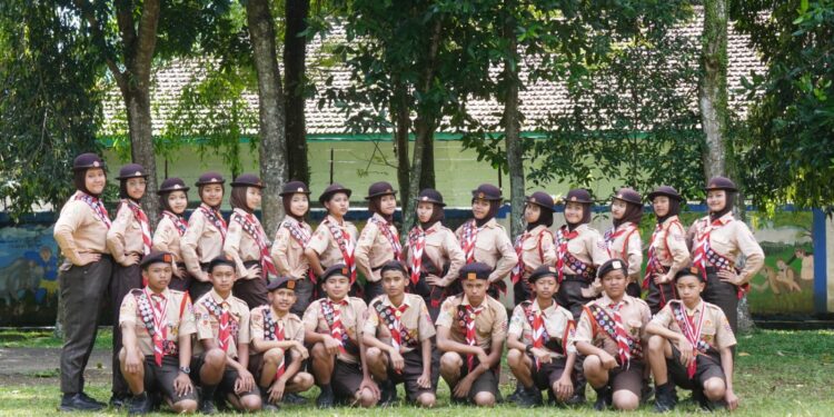 SMP Negeri 10 Salatiga Dominasi Pengukuhan Pramuka Garuda Kota Salatiga 2026
