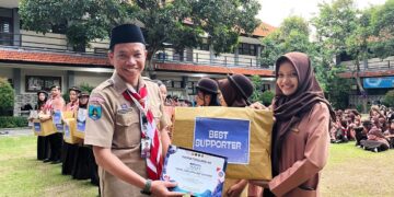Gelaran Ajang Kompetensi Antar Ambalan (AKRAB) II SMKN 2 Buduran 2026, Diwarnai dengan Penampilan Tari Kreasi Berselendang