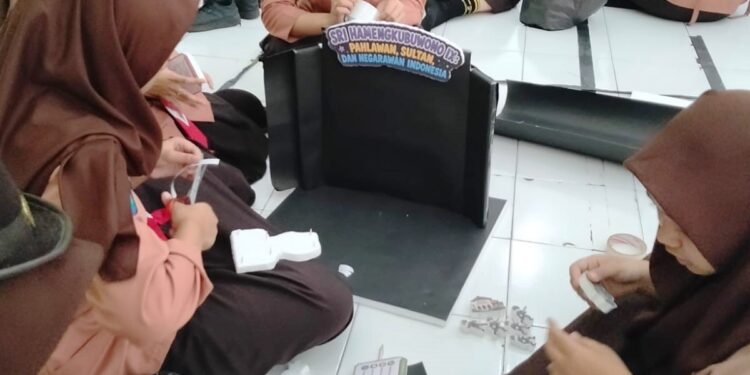 Gelaran Ajang Kompetensi Antar Ambalan (AKRAB) II SMKN 2 Buduran 2026, Diwarnai dengan Penampilan Tari Kreasi Berselendang
