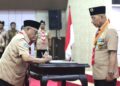 Inovasi Pramuka Blitar Digaungkan, Ketua Kwarda Jatim Lantik Bupati Rijanto Nakhodai Mabicab Blitar Masa Bakti 2025-2030