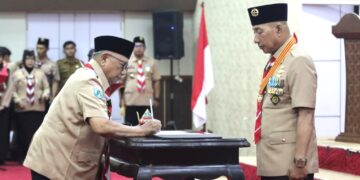 Inovasi Pramuka Blitar Digaungkan, Ketua Kwarda Jatim Lantik Bupati Rijanto Nakhodai Mabicab Blitar Masa Bakti 2025-2030