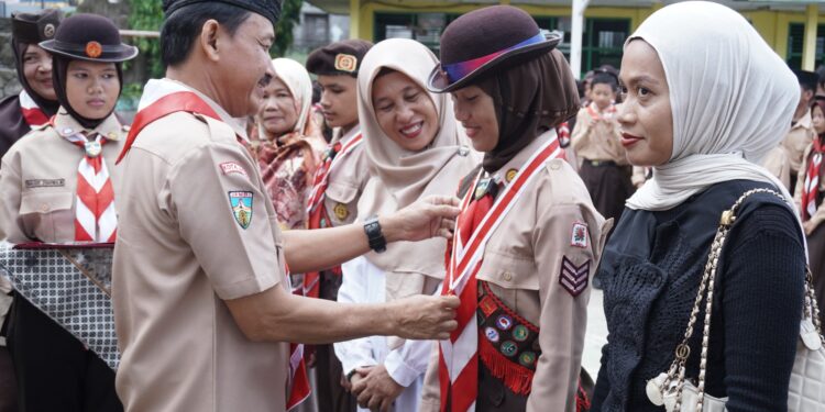 Capai Pramuka Garuda, 4 Anggota Pangkalan SMPN 6 Kota Jambi Dikukuhkan