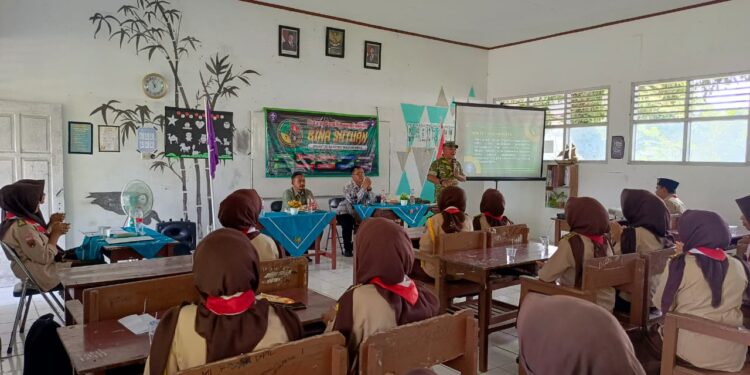 Bidang Bina Satuan Pererat Silaturahmi Penegak Se-Watukumpul Melalui Sosialisasi Kesakaan
