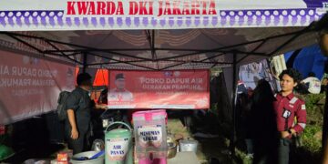 Respons Cepat, Pramuka Jakarta Pusat Buka Posko Dapur Air untuk Korban Kebakaran Kemayoran