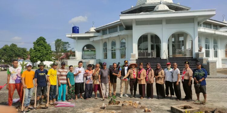 Sempena Hari Jadi ke-242 Kota Pekanbaru, Kwarcab Gerakan Pramuka laksanakan bakti masyarakat