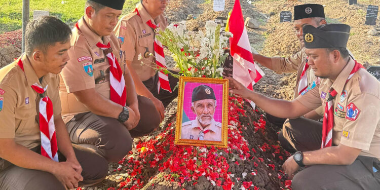 Kak Herman dan Kayuhan Pengabdian yang Tak Pernah Berhenti