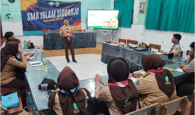 Tingkatkan Kreativitas Digital, Pramuka Penegak SMA Islam Sidoarjo Gelar Workshop Penguatan Media Sosial