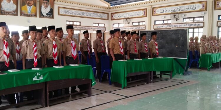 Pembukaan Kegiatan Pendidikan dan Pelatihan Instruktur Muda (PPIM) Gugus Depan 22.305-22.306 Pangkalan Pondok Modern Darussalam Gontor Ittihadu-I-Ummah Poso