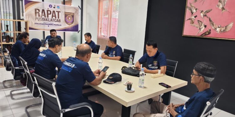 Pusdiklatcab Manakarra Kwarcab Mamuju Adakan Rapat Perdana