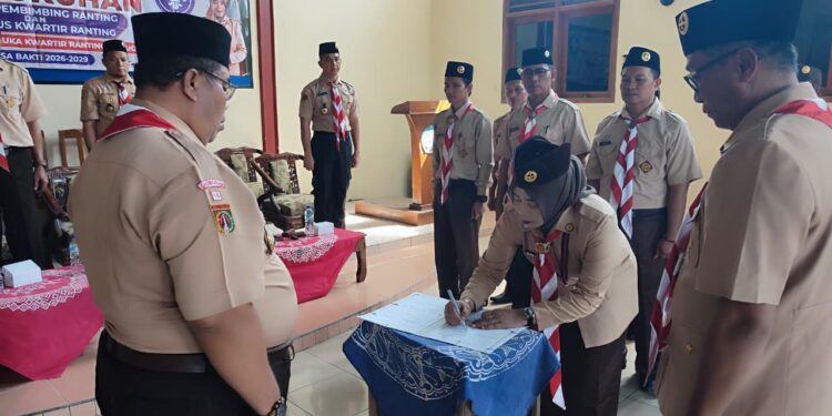 Dorong Pramuka Berprestasi, Kwarcab Grobogan Lantik Pengurus Baru Kwarran Gubug