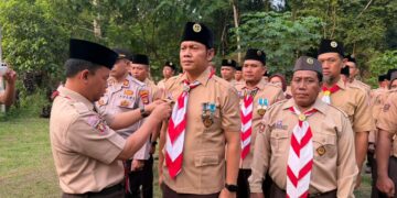 Gelar Pelantikan Dialam Terbuka, Ketua Kwarcab Lampung Timur Titipkan 4 Pesan Strategis Untuk Kwarran Labuhan Ratu