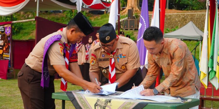 Siapkan Pembina Profesional, UMP Purwokerto Teken MoU dengan Kwarcab Banyumas