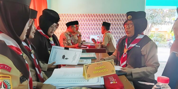 Lanjutkan Roadshow LKT 2026, Tim Penilai Kwarcab Banyumas Sambangi Kwarran Banyumas