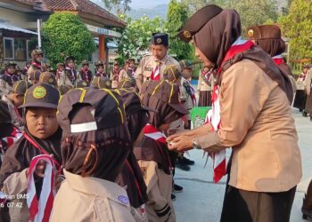 Pangkalan SDN 2 Papringan Terima Anggota Baru Pramuka Siaga
