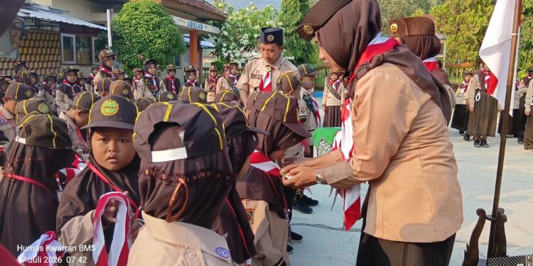 Pangkalan SDN 2 Papringan Terima Anggota Baru Pramuka Siaga