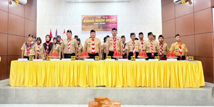Kursus Pembina Pramuka Mahir Tingkat Dasar Golongan Penggalang PGSD Bone FIP UNM Di Buka Secara Resmi