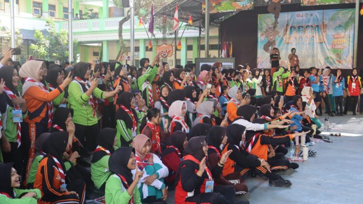 PETA 2026 SMAN 1 Pare: Sambut Pramuka Penegak Baru, Tanamkan Karakter dan Kebersamaan