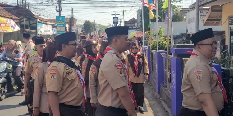 Drumband Penggalang SDN 2 Dukuhwaluh Kembaran Sambut Tim Penilai Lomba Kwarran Tergiat 2026