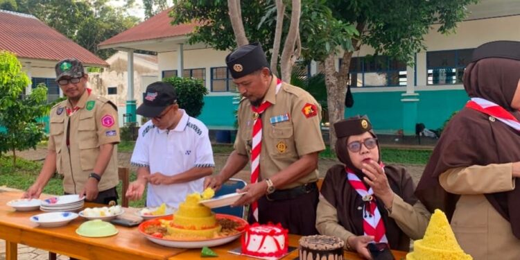 Semangat Persaudaraan dan Pengabdian Menggema dalam Peringatan Hari Lahir Ambalan Tomau ke-XX di SMAN 19 Bone.