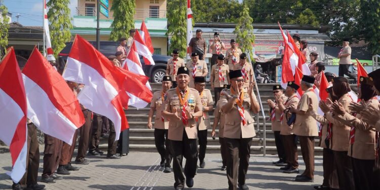 Ketua Kwarnas dan Kwarda Jatim Ziarah ke Makam Bung Karno, Tegaskan Pramuka Tak Boleh Kehilangan Akar Sejarah