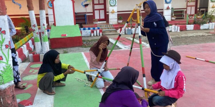 Semangat Bagi Skill, Penegak Ambalan Tomau Ikhtiar Cetak Penggalang Tangguh di SD Negeri 252 Massila