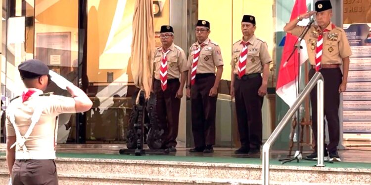 Penyerahan dan Penerimaan Panji Gerakan Pendidikan Kepanduan Praja Muda Karana