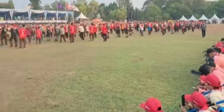 H -2 Pembukaan Jambore Nasional XII, Seluruh Perwakilan Kontingen Lakukan Latihan Klone Tongkat Di Lapangan Utama Cibubur