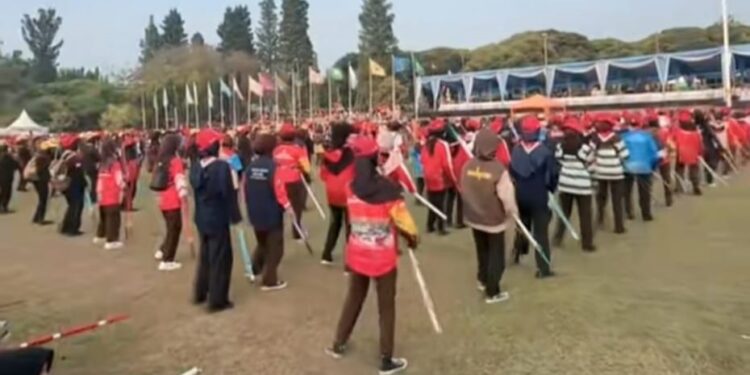 H -2 Pembukaan Jambore Nasional XII, Seluruh Perwakilan Kontingen Lakukan Latihan Klone Tongkat Di Lapangan Utama Cibubur