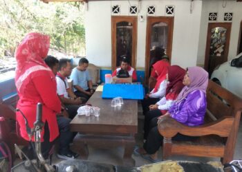 Pramuka Peduli Kwarran Toroh Bersinergi Bantu Korban Musibah Kebakaran
