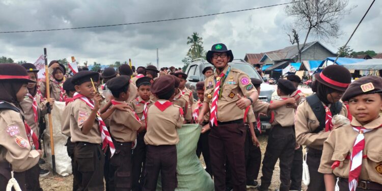 Pramuka Bergerak, Lingkungan Bersih: Semangat Pramuka Penggalang dan Saka Tarunabumi dalam Bulan Bakti Pramuka