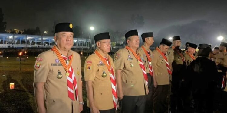 Bupati Banyumas Sadewo Tri Lastiono Terima Lencana Melati di Hari Pramuka ke-65