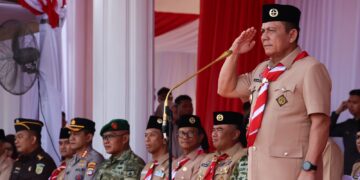 Gubernur Ansar Pimpin Upacara Hari Pramuka ke-65 Kwarda Kepri