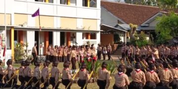 256 Penggalang Baru SMPN 1 Baturraden Digembleng di Perkemahan Jumat Sabtu