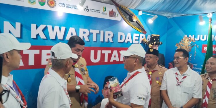 Ketua dan Sekjen Kwarnas Kunjungi Stand Pameran Kwarda Sumatera Utara di Jamnas XII 2026