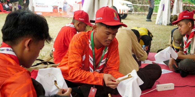 Membatik, Pramuka Jamnas XII Belajar Melestarikan Warisan Budaya Indonesia