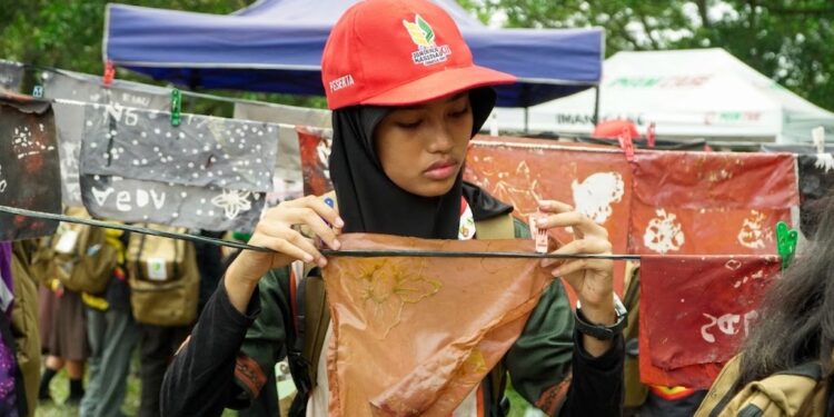Membatik, Pramuka Jamnas XII Belajar Melestarikan Warisan Budaya Indonesia