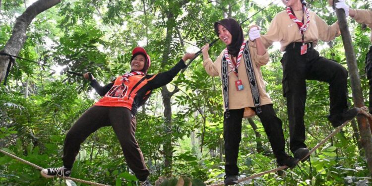Cerita Peserta Jamnas Asal Sumbar: Serunya Eksperimen di Trans Studio dan Halang Rintang