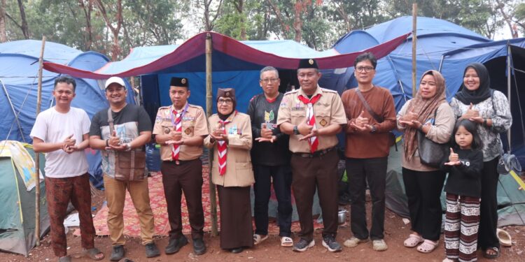 Ketua Kwarda Jambi Kunjungi Tenda Peserta Jamnas XII 2026, Pastikan Kesehatan Kontingen Terjaga