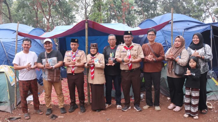 Ketua Kwarda Jambi Kunjungi Tenda Peserta Jamnas XII 2026, Pastikan Kesehatan Kontingen Terjaga