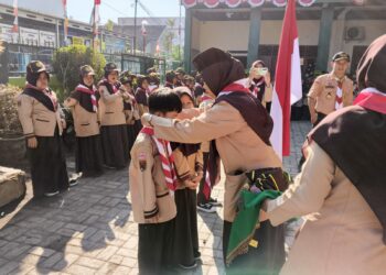 56 Murid Kelas 1 Resmi Jadi Anggota Perindukan Siaga MI Diponegoro 1 Purwokerto Lor