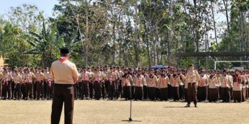 Ketua Kwarcab Karanganyar Menutup Perkemahan Wirakarya Cabang