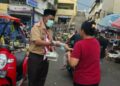 Terdampak Abu Vulkanik Gunung Anak Krakatau. Abdimagana Kwarda Lampung Bagikan Masker Kepada Masyarakat