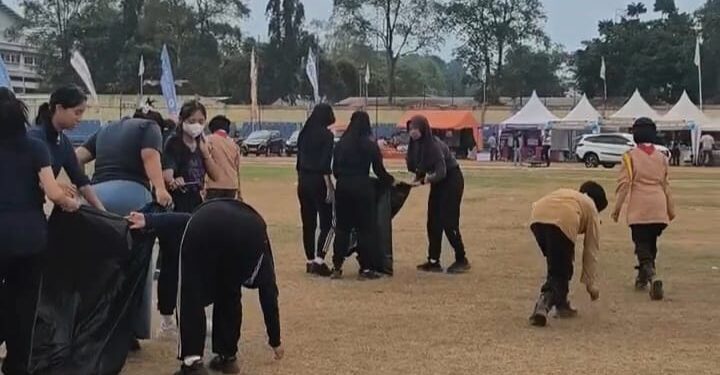 Wujud Pengamalan Dasa Dharma, Saka Bhayangkara Banyumas Gelar Aksi ” Scout Keep Clean” Usai Peringatan HUT Pramuka ke-65 Kwarda Jateng