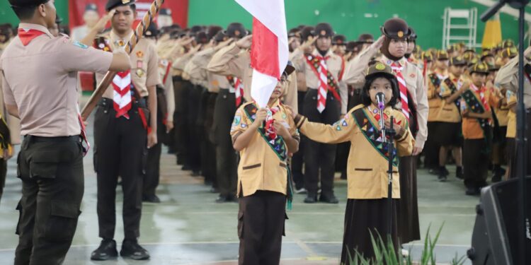 Teguhkan Karakter Generasi Muda Teladan, Kwarcab Tulungagung Kukuhkan 568 Pramuka Garuda