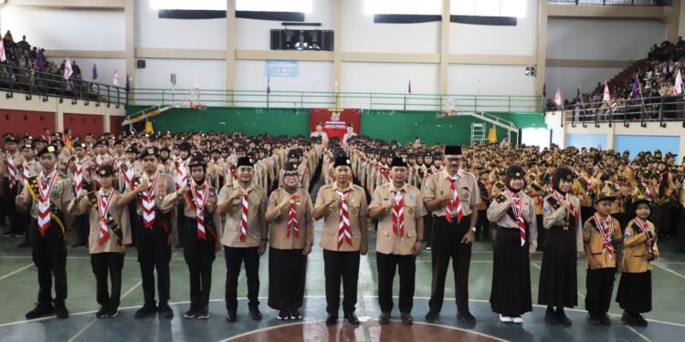 Teguhkan Karakter Generasi Muda Teladan, Kwarcab Tulungagung Kukuhkan 568 Pramuka Garuda