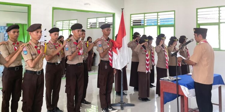 Nahkoda Baru Ambalan Pattolo Lipu & Ambalan Andi Depu Pangkalan UPTD SMAN 1 Karossa
