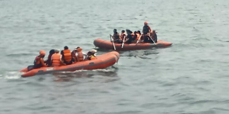 Perkuat Keterampilan Penyelamatan di Air, Saka Rintisan SAR Kwartir Cabang Jakarta Selatan Gelar Water Rescue