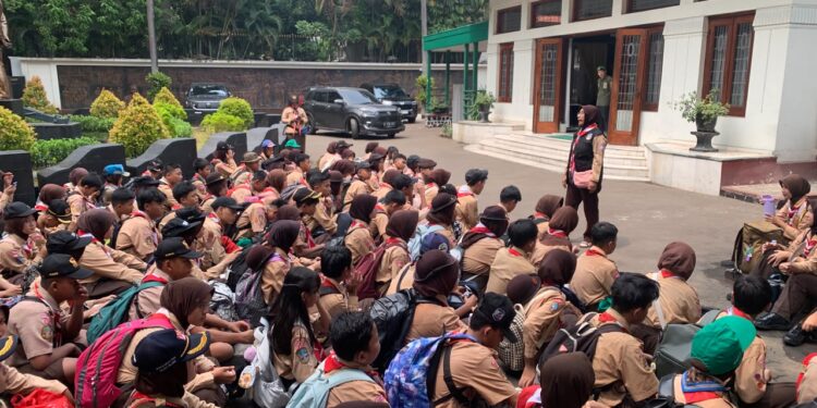 Tanamkan Nasionalisme melalui Sejarah, Pramuka Penggalang Jelajah Museum Sasmitaloka Jenderal AH Nasution dan Jenderal Ahmad Yani