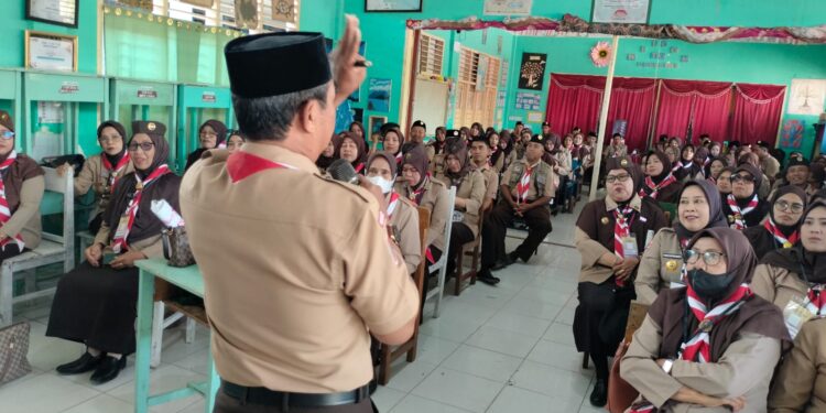 Kepala Pusdiklatda Sulsel Tanamkan “Fondasi” Kepramukaan kepada Peserta Orientasi Mabigus dan Gelang Ajar Kwarran Kahu
